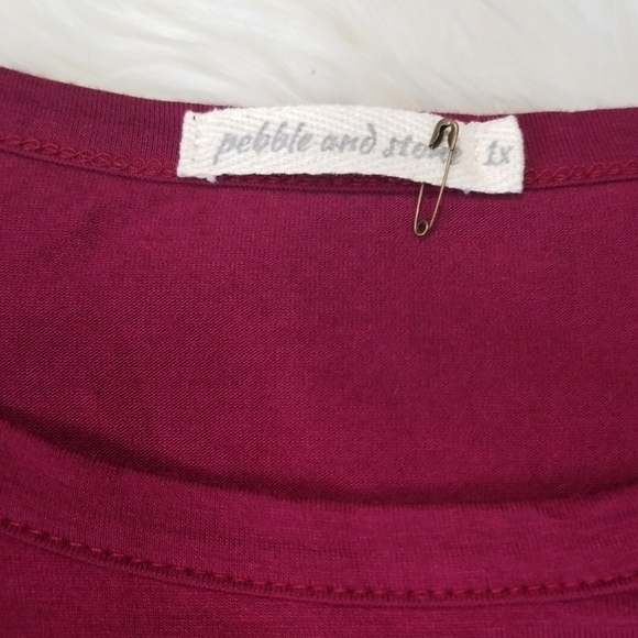 Pebble & Stone Peplum Blouse - Picture 6 of 7